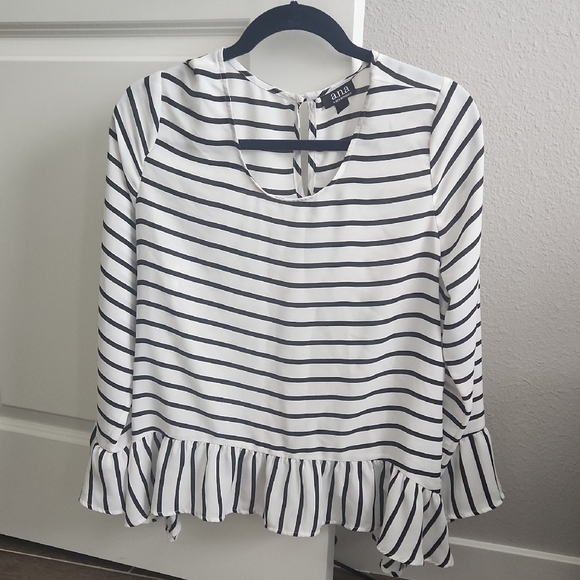 Womens A.N.A Black and White Striped Women's Top Large - Picture 1 of 3